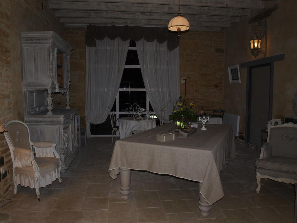Le Cordon Blanc-Evran Bed & Breakfast Exterior photo